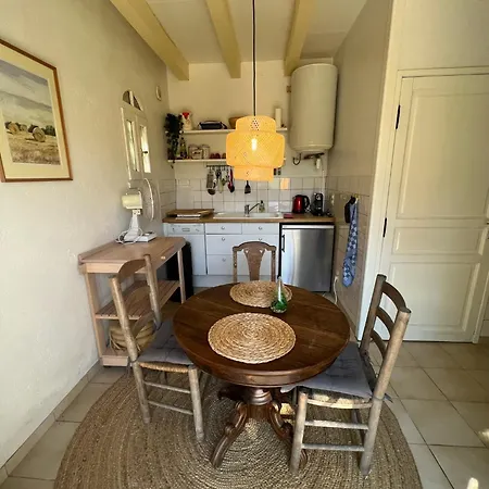 Holiday home Wijndomein Lalande La Tour *